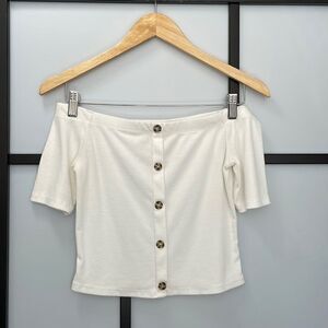 [s] Caution To The Wind Women’s White Boho Chic Off The Shoulder Crop Top